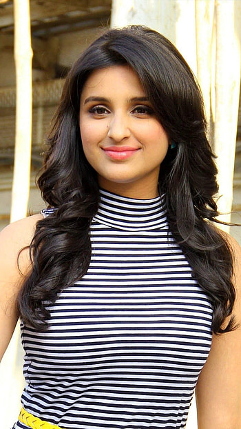 Parineeti Chopra, Parineeti Chopra Beautiful HD phone wallpaper