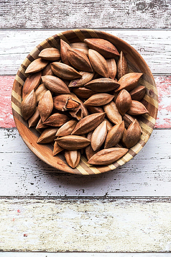 Food drinks u0026 smoothie making, Mouth-watering snacks, Nut-based recipes, Nutritional benefits HD phone wallpaper