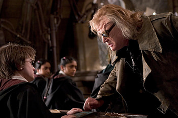 Alastor Moody movies, Mad Eye Moody portrayal, Harry Potter books, Complex character HD wallpaper