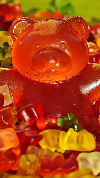 Gummy Bears, Chewy candies, Snack time, Sugar cravings HD phone wallpaper