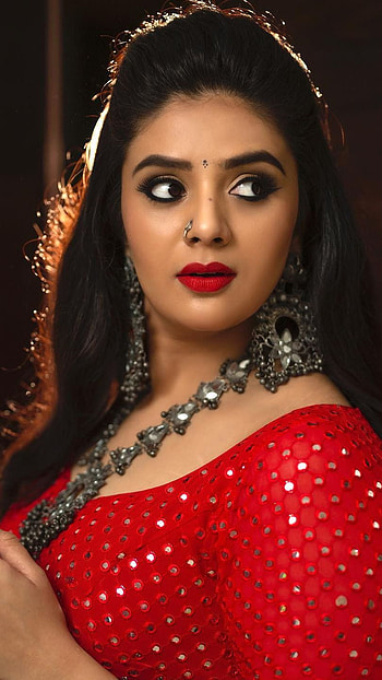 Sreemukhi, telugu actress, model HD phone wallpaper