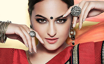 The woman - makeup, makeup, jewelry, look, The woman HD wallpaper