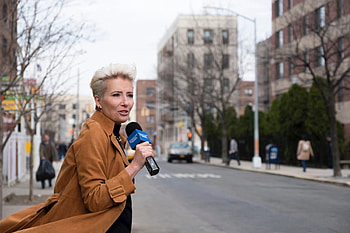 Emma Thompson Late Night, Late night host style, Comedy queens, Emma Thompson HD wallpaper