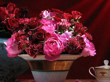 Flowers, Roses, Carnations, Petals, Bouquet, Table, Vase HD wallpaper