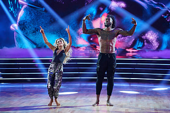 Dancing with the Stars, Season 31, Cast judges, Host info HD wallpaper