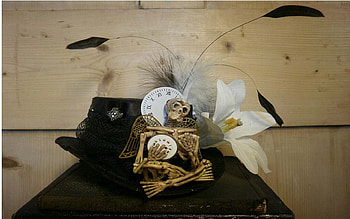 Waiting U 4ever, halloween, scary, bed, skeleton HD wallpaper