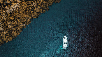 Boat Aerial View From Sky, boat, nature, aerial, sky, forest, trees HD wallpaper