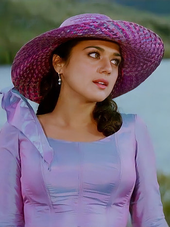 Preity Zinta, face, lip, Bollywood HD phone wallpaper