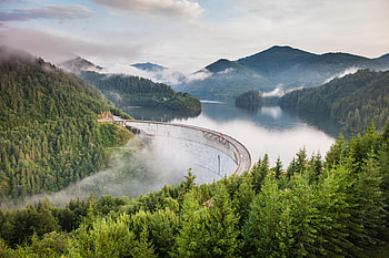 Vidraru Dam, Romania HD wallpaper