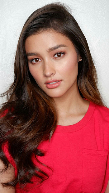 Liza Soberano, Beautiful face, Filipina beauty, Dazzling appearance HD phone wallpaper