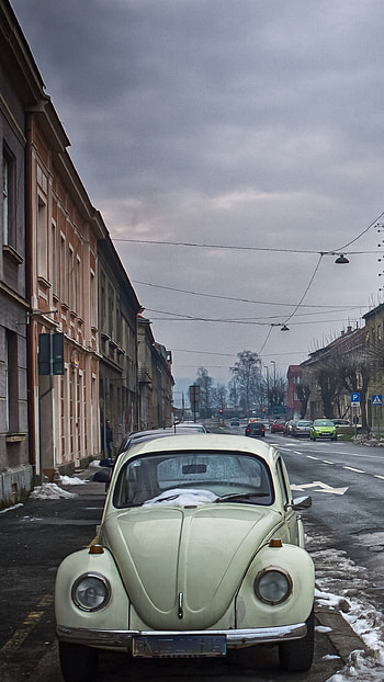 New Over Old, Old City, Street Background, background, street, car HD phone wallpaper