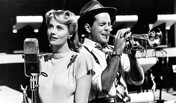 Cinematic masterpiece, Tender love and care, Art of Moonlighting, TV series tribute HD wallpaper