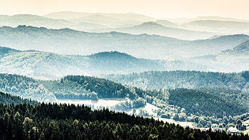 Foggy day, horizon, mountains, nature HD wallpaper
