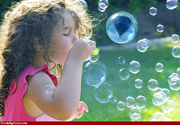 bubbles, girl, fun, soap HD wallpaper