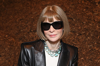Anna Wintour, Respect and loyalty, Biography of Anna, Wintour's influence HD wallpaper