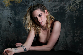 Kristen Stewart, actress, 2022 HD wallpaper