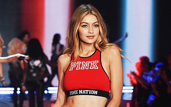 2015 Victoria’s Secret fashion show, Gigi Hadid HD wallpaper