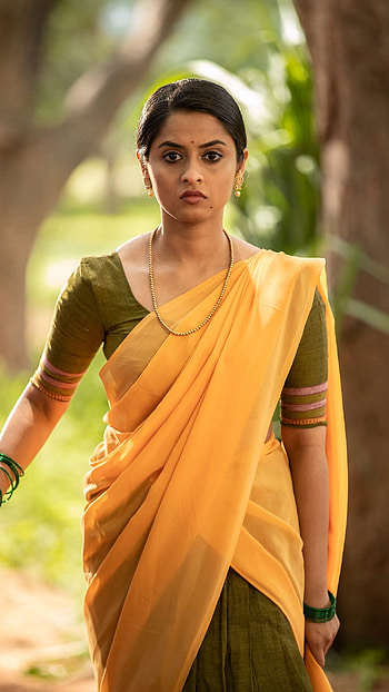 Atarna Banu, malayalam actress, saree beauty HD phone wallpaper