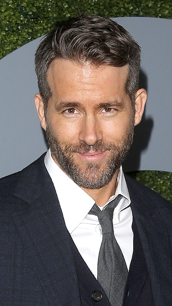 Ryan Reynolds, Hollywood Handsome Actor HD phone wallpaper