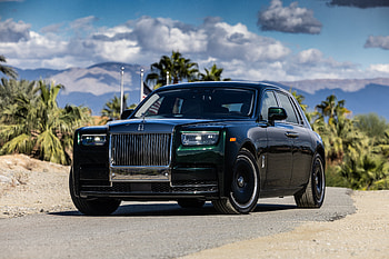 Rolls-Royce Phantom : Luxury Meets Power on the Open Road, vehicle, Rolls-Royce Phantom HD wallpaper