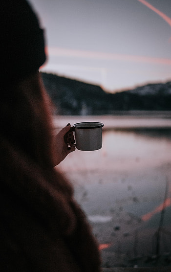 Lake, Hand, Miscellanea, Miscellaneous, Cup, Girl HD phone wallpaper