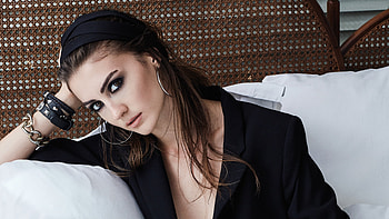 Burcu Ozberk 2018, burcu-ozberk, girls, model HD wallpaper
