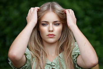 Pretty woman, blonde, model, beautiful HD wallpaper