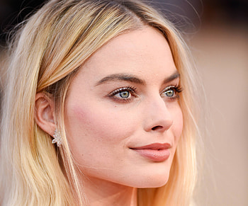 Margot Robbie Eyes, margot-robbie, eyes, celebrities, girls HD wallpaper
