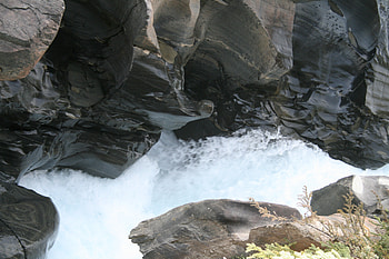 Rivers Kootenay BC - Canada, graphy, Rocks, Rivers, Black, Grey HD wallpaper