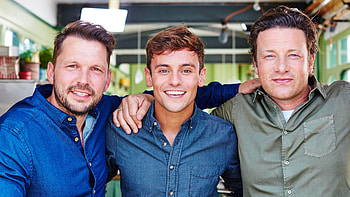 Jamie and Jimmy's Friday Night Feast, Tom Daley HD wallpaper