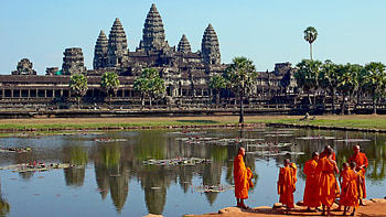 Cambodia, Temple, Angkor Wat, Monks HD wallpaper