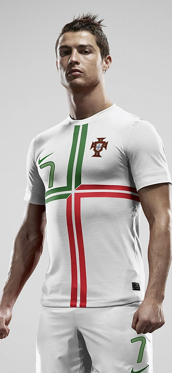 Cristiano Ronaldo: Iconic Sports for Your , Cristiano Ronaldo, Sports HD phone wallpaper