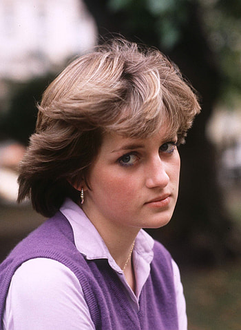 Princess Diana, Revenge dress, Iconic fashion, Surprising choice HD phone wallpaper