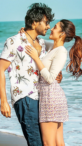 Rowdy baby, neha shetty HD phone wallpaper