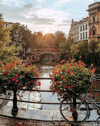 Lovely Utrecht, cloud, sky HD phone wallpaper