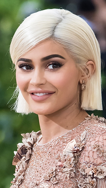 Metropolitan Museum, Kylie Jenner HD phone wallpaper