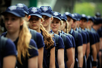 Shoulder to Shoulder, blue, uniform, abstract, volunteers, London, male, female, focus, blond, tennis, Wimbledon, sports, people, purple, logo, green, 2013, British HD wallpaper