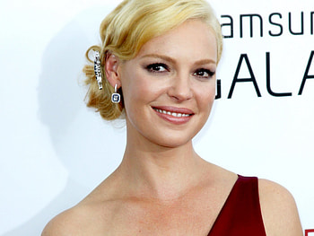 Katherine Heigl, High resolution , Glamourous , Stunning beauty HD wallpaper
