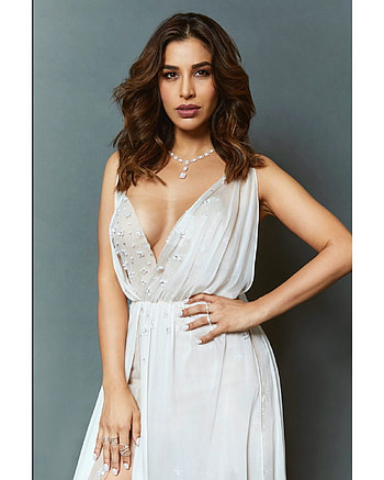 SOPHIE CHOUDRY, eye, head HD phone wallpaper