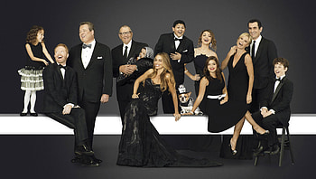 Modern Family (2022) movie HD wallpaper