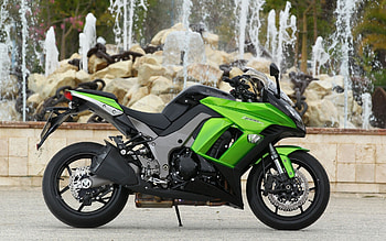 Kawasaki Z1000, , Full , Roaring beast HD wallpaper