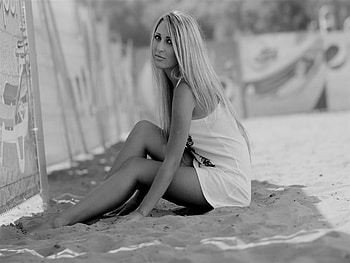 YOU ARE SO BEAUTIFUL, black and white, face, beautiful, eye, woman, beauty HD wallpaper