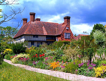 beautiful cottage, house, garden, nature, flowers, cottage, spring HD wallpaper