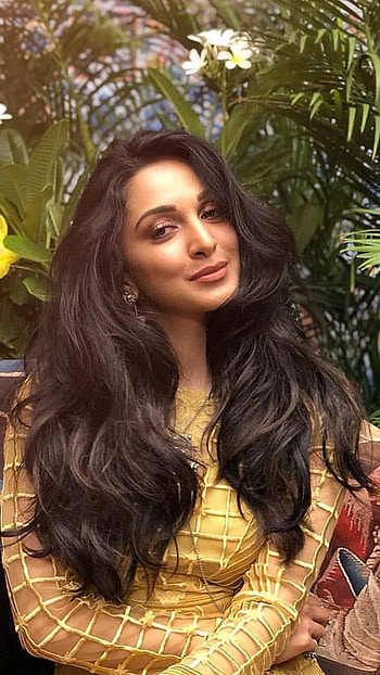 Kiara Advani, Beautiful Bollywood, Heroine HD phone wallpaper