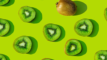 Kiwi fruit, Salad ingredient, Easy peeling trick, Soft and juicy fruits HD wallpaper