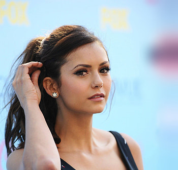 Brunette, brown eyes, pretty, Nina Dobrev HD wallpaper