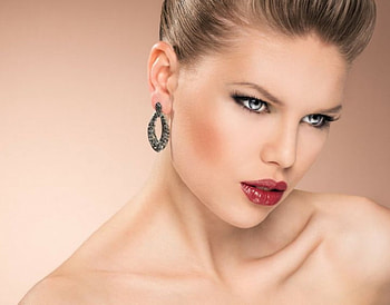 Fashion Makeup, makeup, profile, blonde, earring, beauty, fashion, gorgeous face, pretty woman, lips HD wallpaper