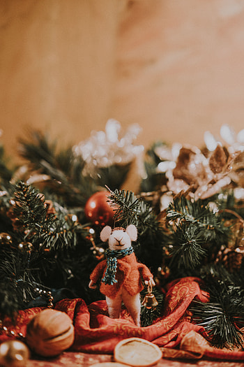 Holidays, New Year, Decorations, Blur, Smooth, Christmas, Toy, Mouse HD phone wallpaper
