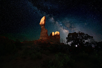 Arches National Park At Night , national-park, night, nature, stars HD wallpaper