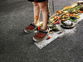 Grass, Miscellanea, Miscellaneous, Road, Legs, Child, Improvisation HD wallpaper